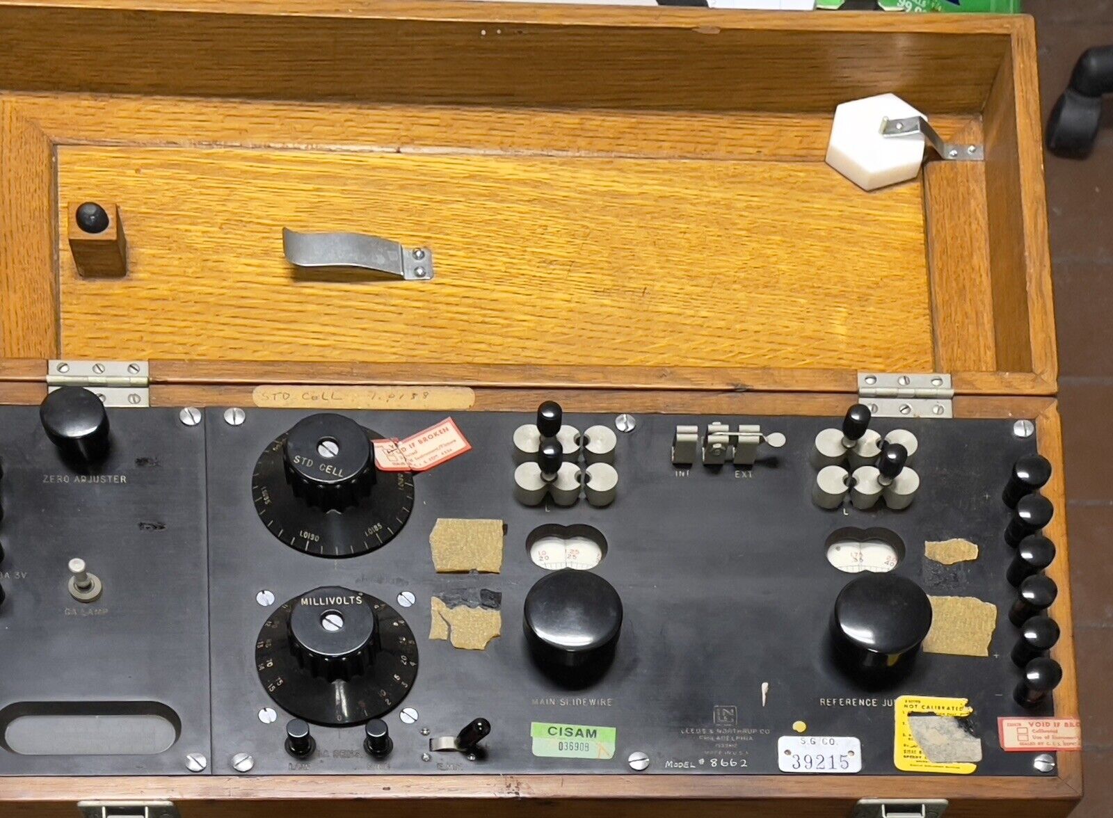 Vintage Leeds & Northrup Co. Model 8662 Portable Precision Potentiometer
