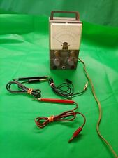 VINTAGE HEATHKIT MODEL V-7A VACUUM TUBE VOLTMETER POWERS UP UNTESTED picture