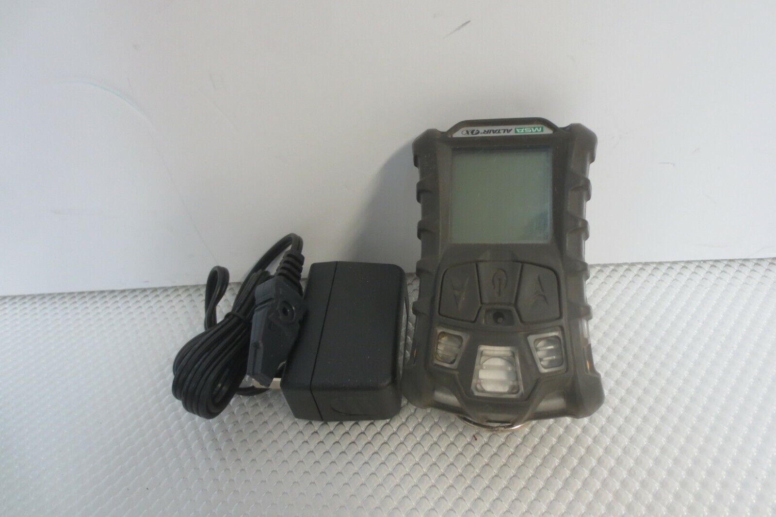MSA altair 4X multigas Gas Monitor detector O2 H2S CO LEL Charger Included