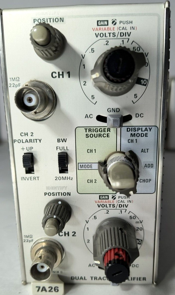 Vintage TEKTRONIX 7A26 Dual Trace Amplifier
