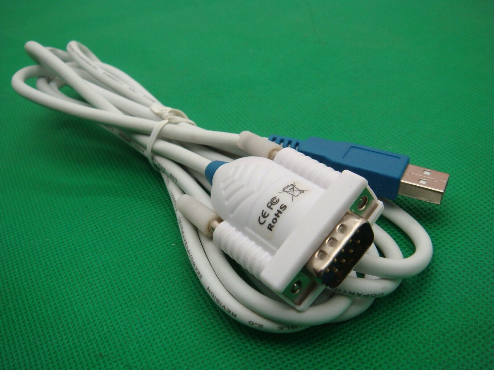 FTDI UT232R-T200 UT232R-T200 ADAPTER CABLE, USB - RS232, 2M