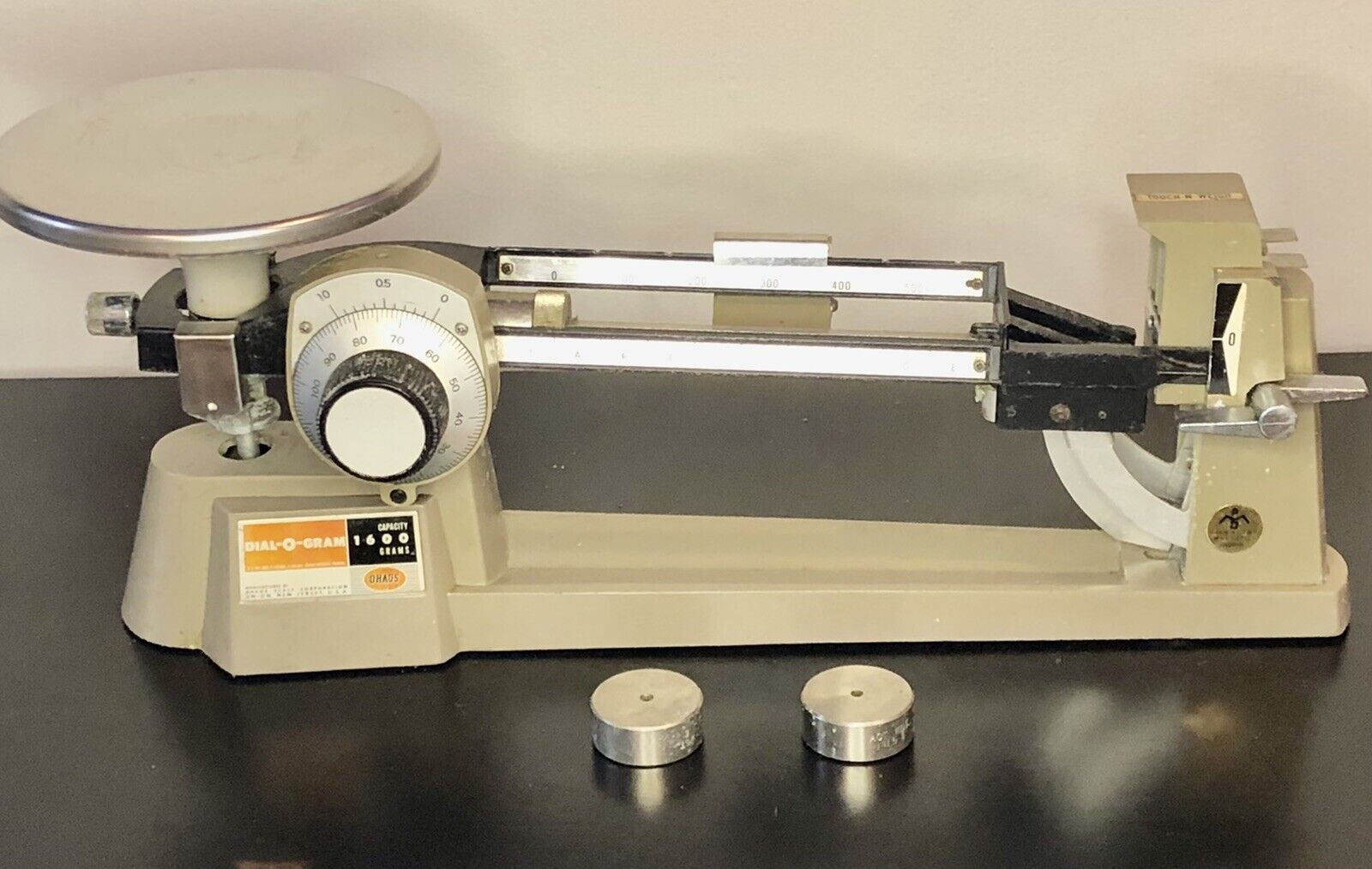 Vintage OHaus Dial-O-Gram 1600 Series Triple Beam Balance Scale