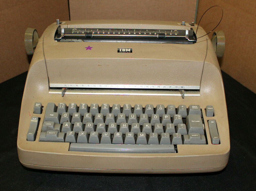 Vintage IBM Selectric 72 Brown Electric Typewriter AS-IS for Parts