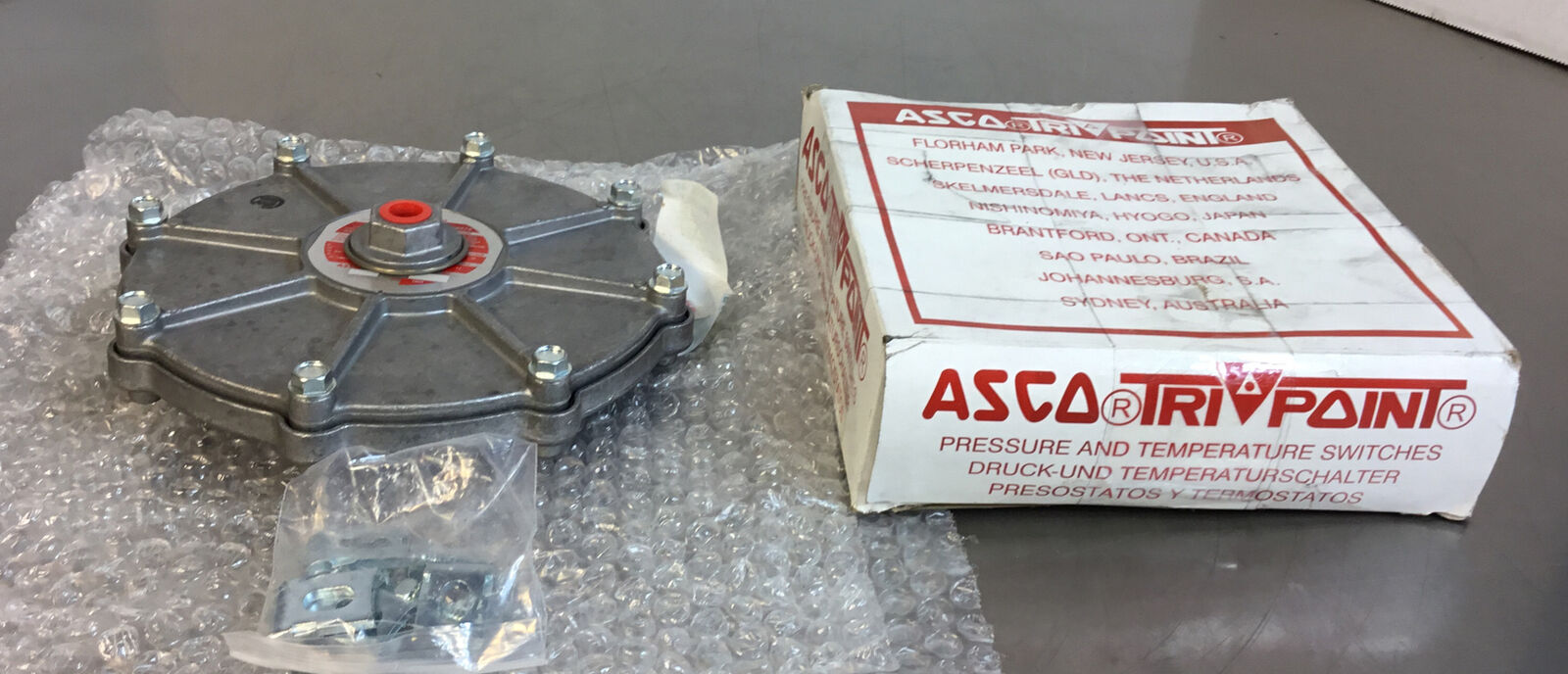 Asco  TA31A11  Pressure Switch 0-27 IN WC     6C
