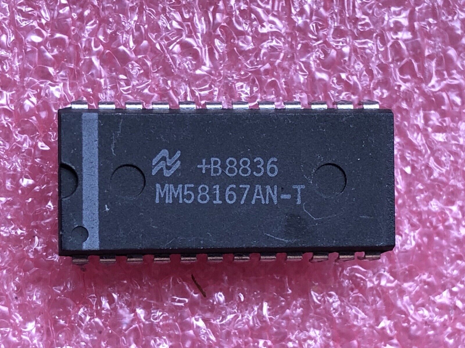 National Semi MM58167AN Microprocessor Real Time Clock
