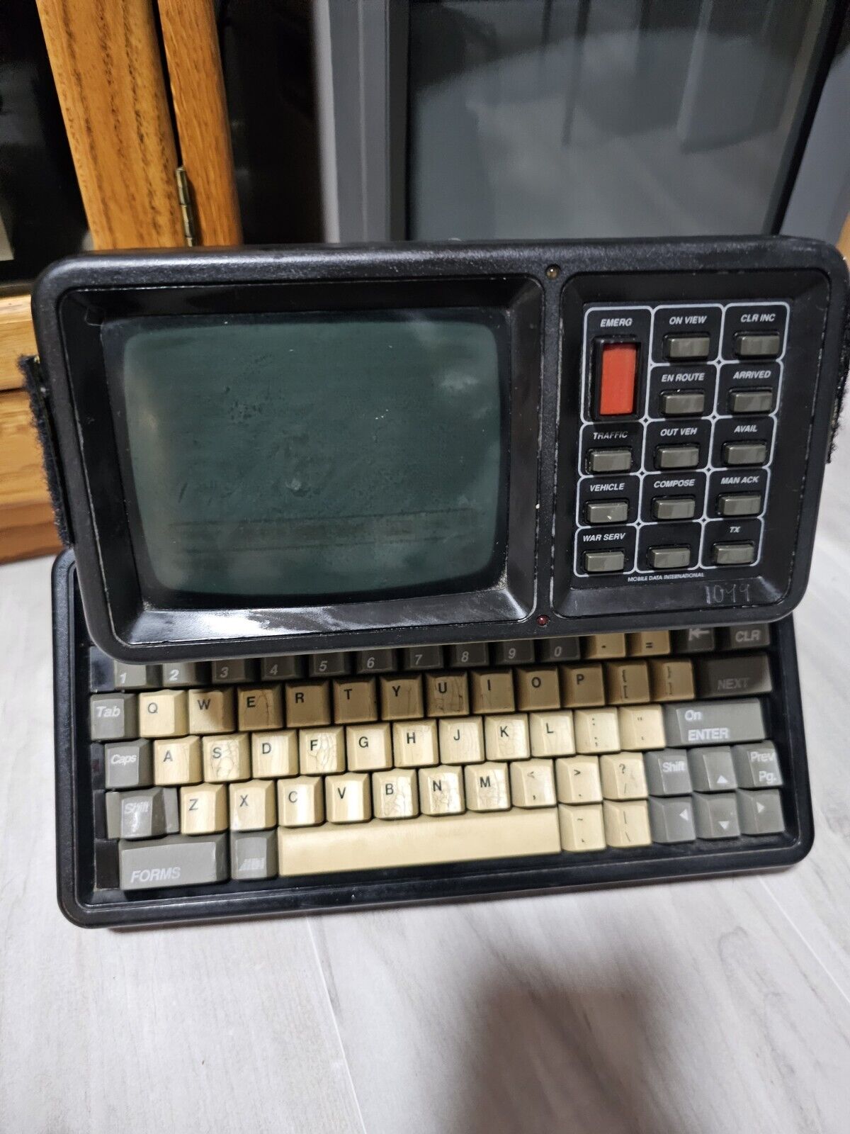 Motorola Mobile Data Terminal MDT 9100-10 CRT Vintage Fallout Retro Parts