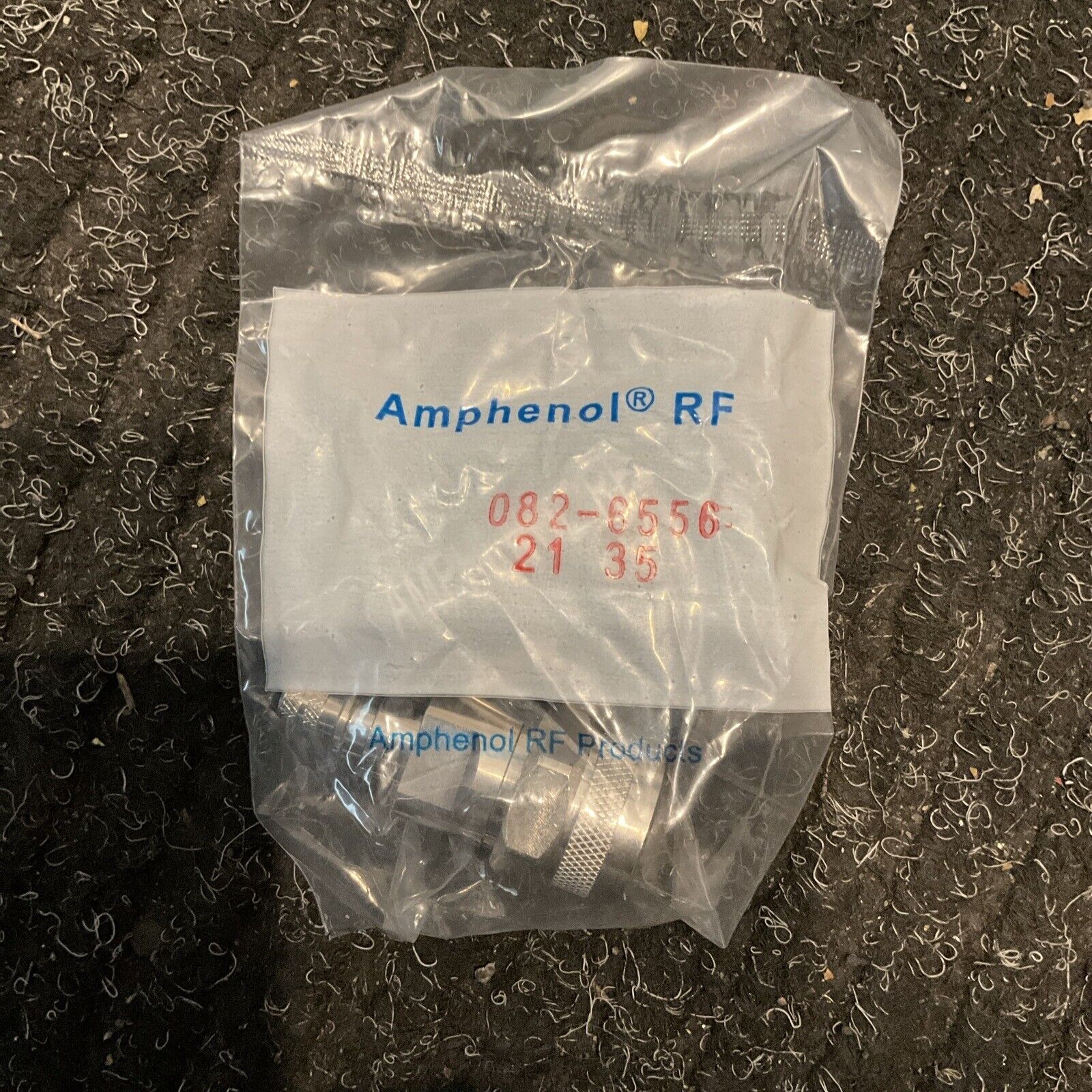 amphenol RF connector 082-6556