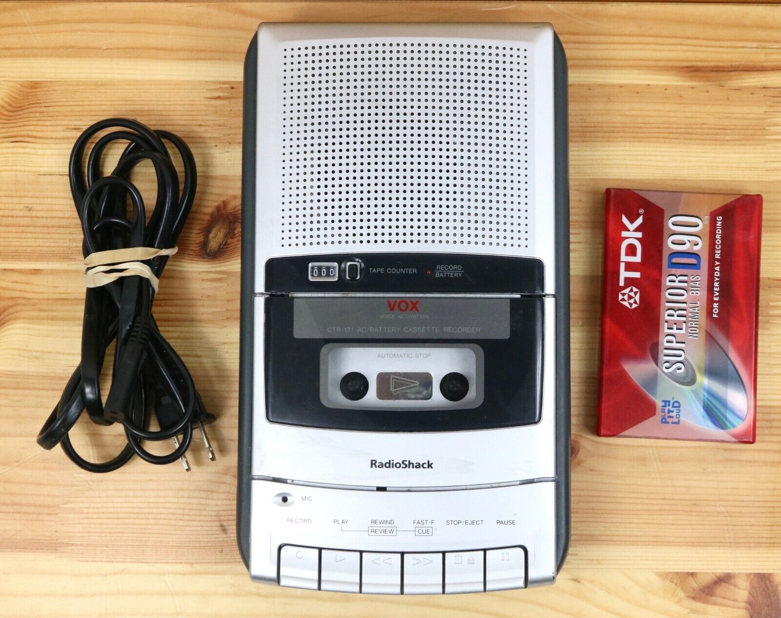 Radio Shack CTR 121 Vox Cassette Tape Recorder with Cord Tested Works Great 