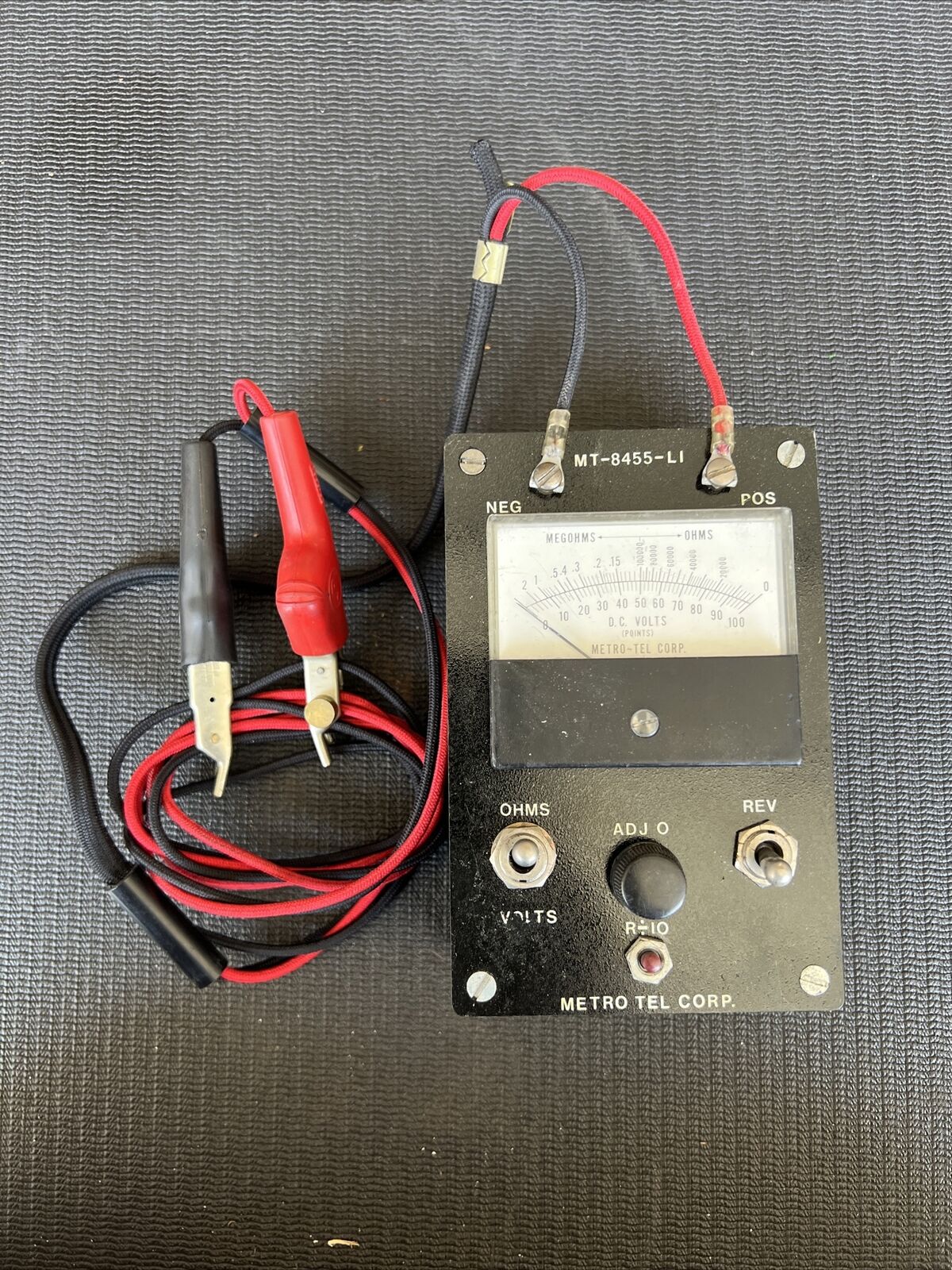 METRO-TEL MT-8455-L1 Volt Ohm Meter Vintage Portable Test Set Box
