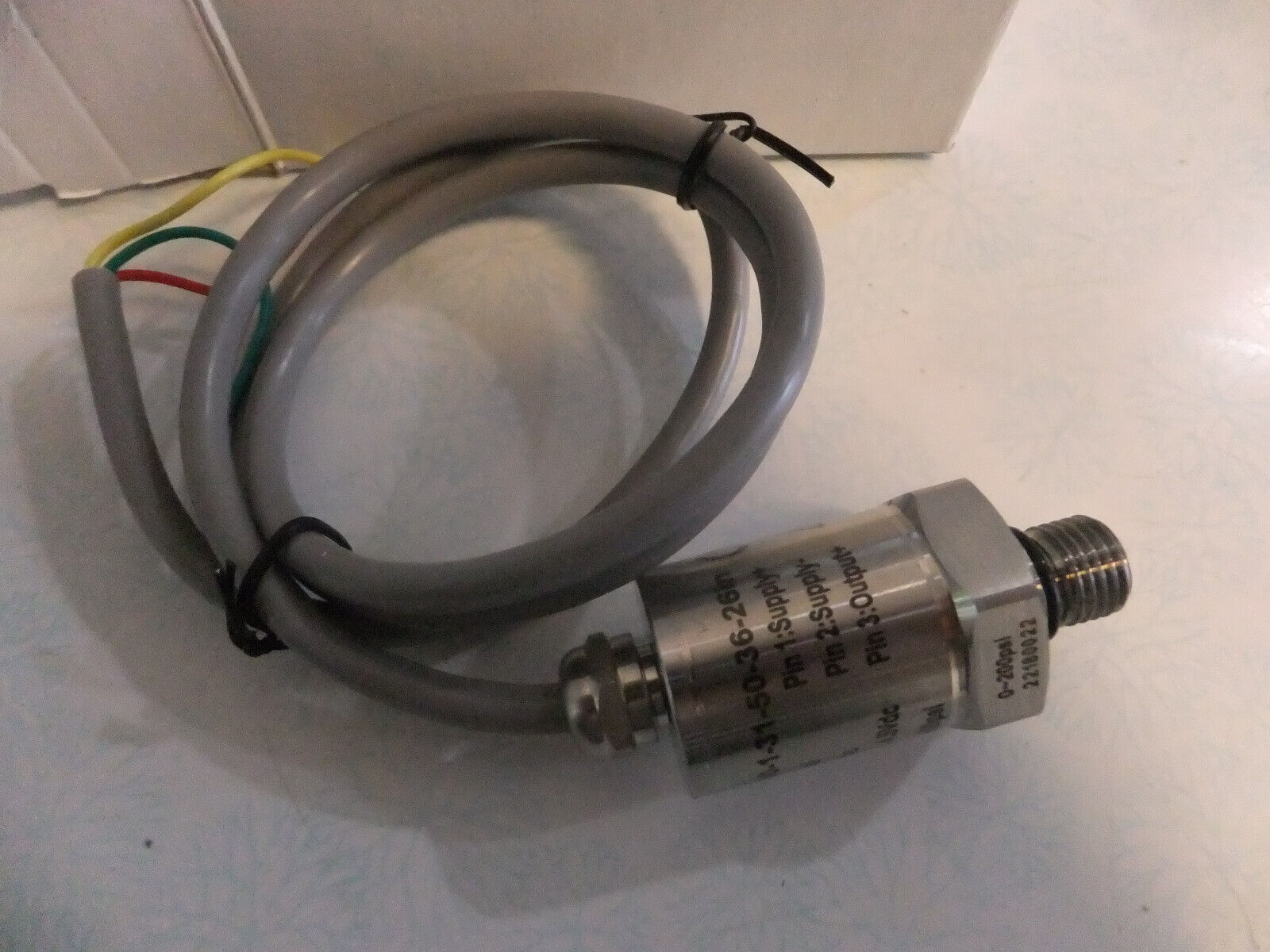 Noshok pressure transducer 653-200-1-31-50-36-26in 0-200 psi new