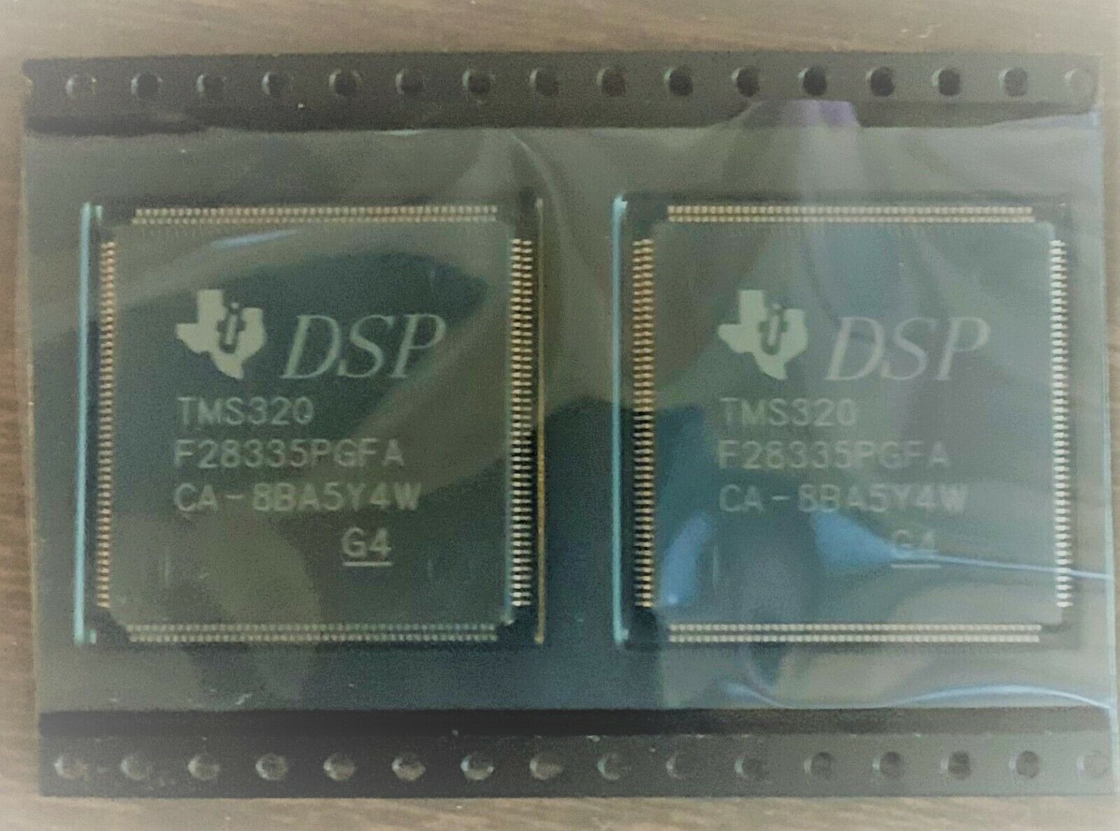 4x TMS320F28335PGFA TMS320F28335 Digital Signal Processors & Controllers