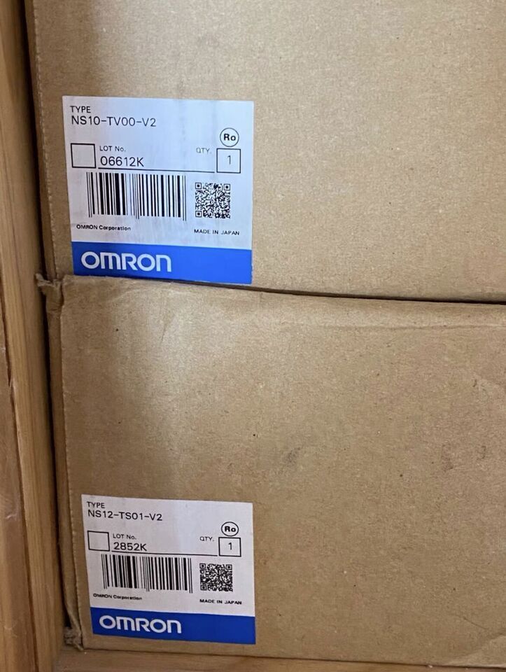 One New OMRON NS10-TV00-V2 Touch Screen NS10TV00V2 In Box Expedited Shipping
