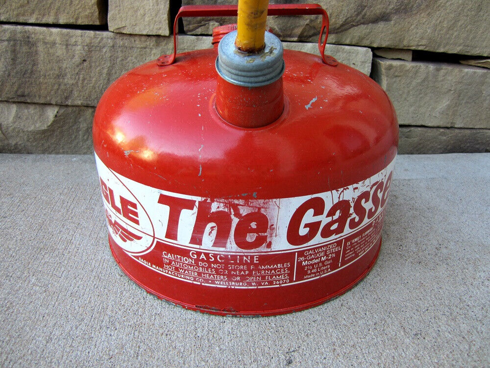 Vintage Eagle 2.5 Gallon Steel Gas Can M2-1/2 \