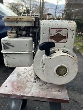 5 HP Vintage BRIGGS & STRATTON  HORIZONTAL SHAFT Gas ENGINE. MODEL # 130202 picture