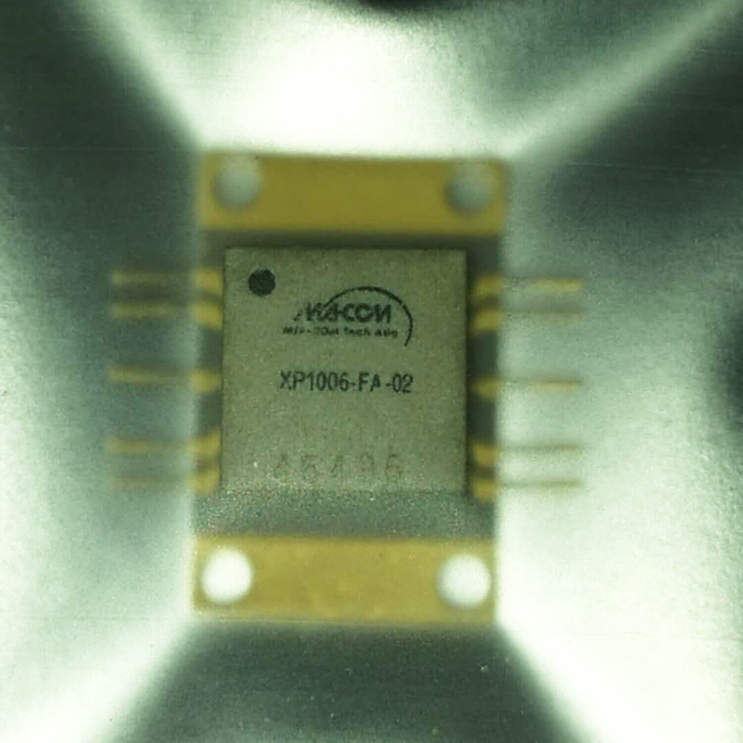 1pc M/A-COM XP1006-FA-02 RF MOS Transistor Specialized in High Frequency