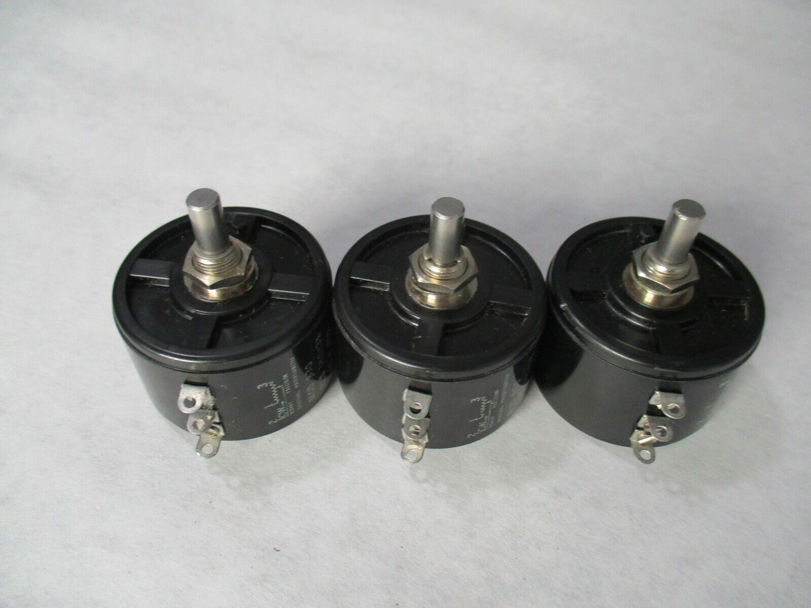 Lot of 3 NNB Spectrol Model 830 Potentiometers (50K Ohm)