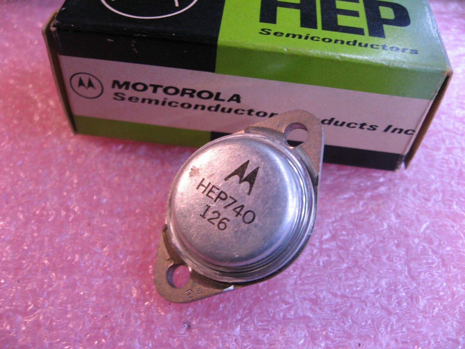 HEP740 Motorola Silicon NPN Power Transistor - NOS Qty 1