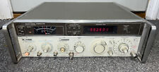 Hewlett Packard Hp 8640B Signal Generator Please Read. picture