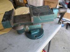 Nice and Clean vintage, fully functional vise picture