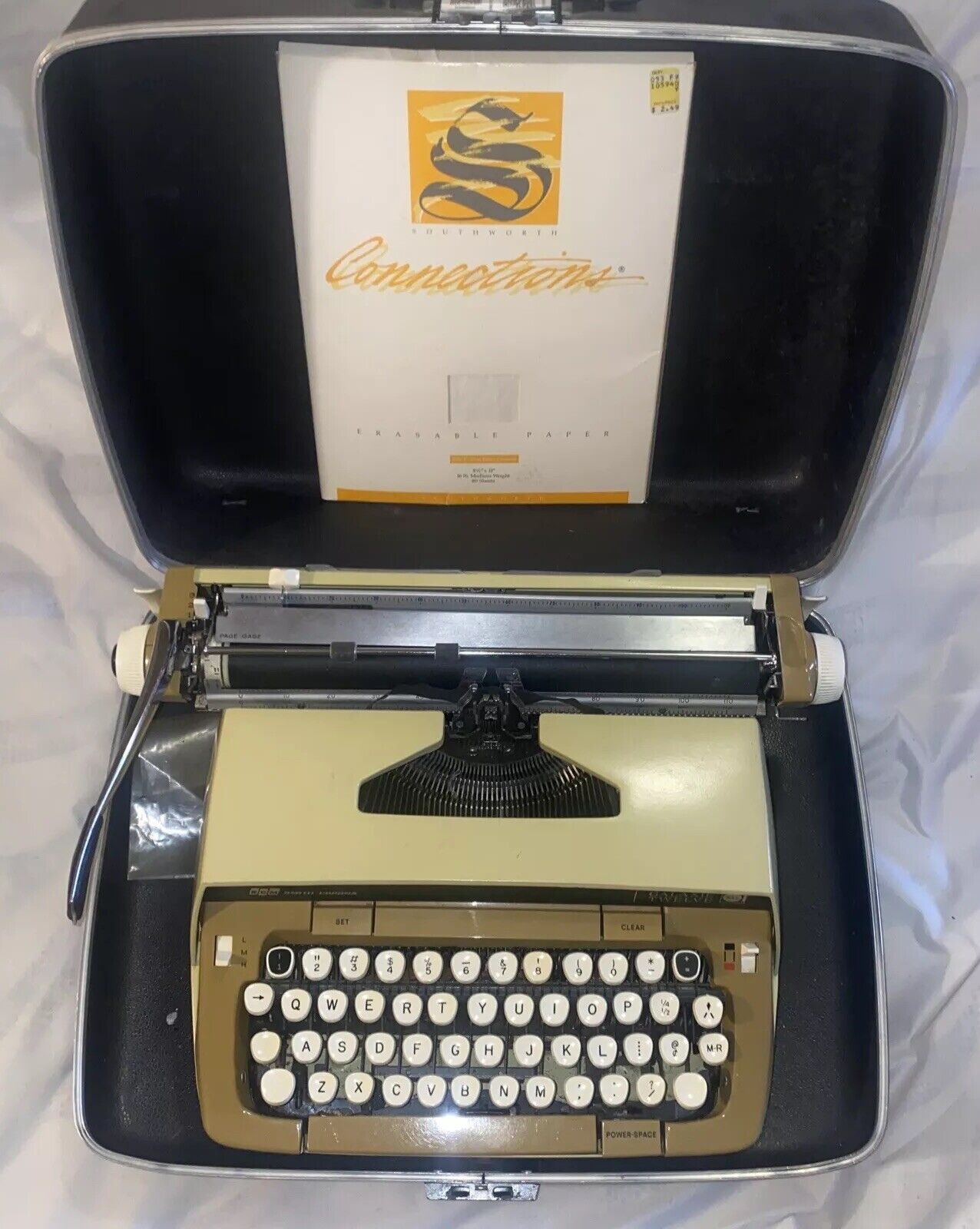 Smith-Corona Galaxie Twelve XII 12 Typewriter W/ Case Paper Needs A Ribbon