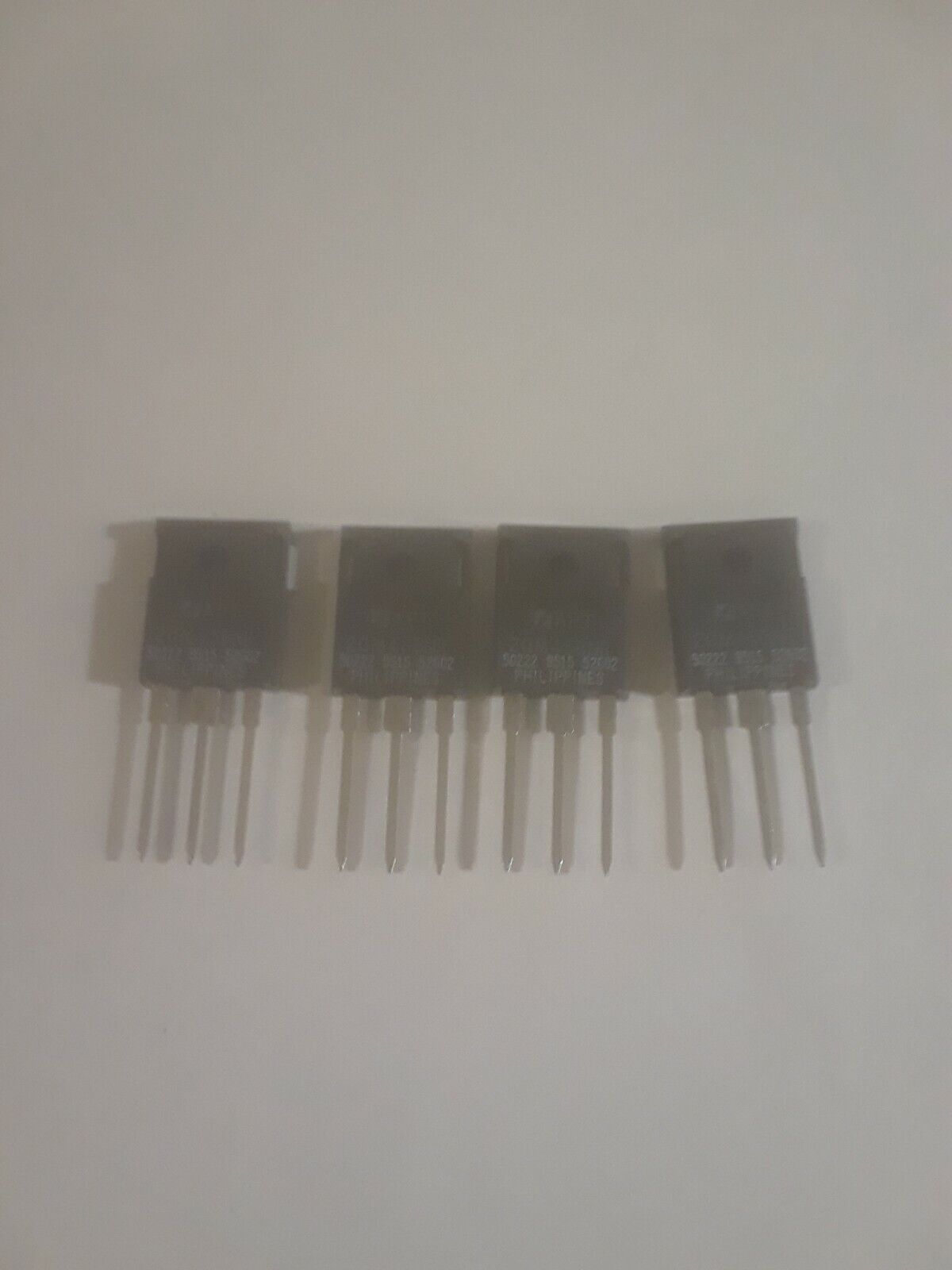 4 PCS, 20M45BNR, N CHANNEL MOSFET, TO-247, 200 V, 56 A