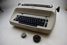 Vintage IBM Selectric Electric Typewriter Beige Selectric I Typewriter Model 71 picture