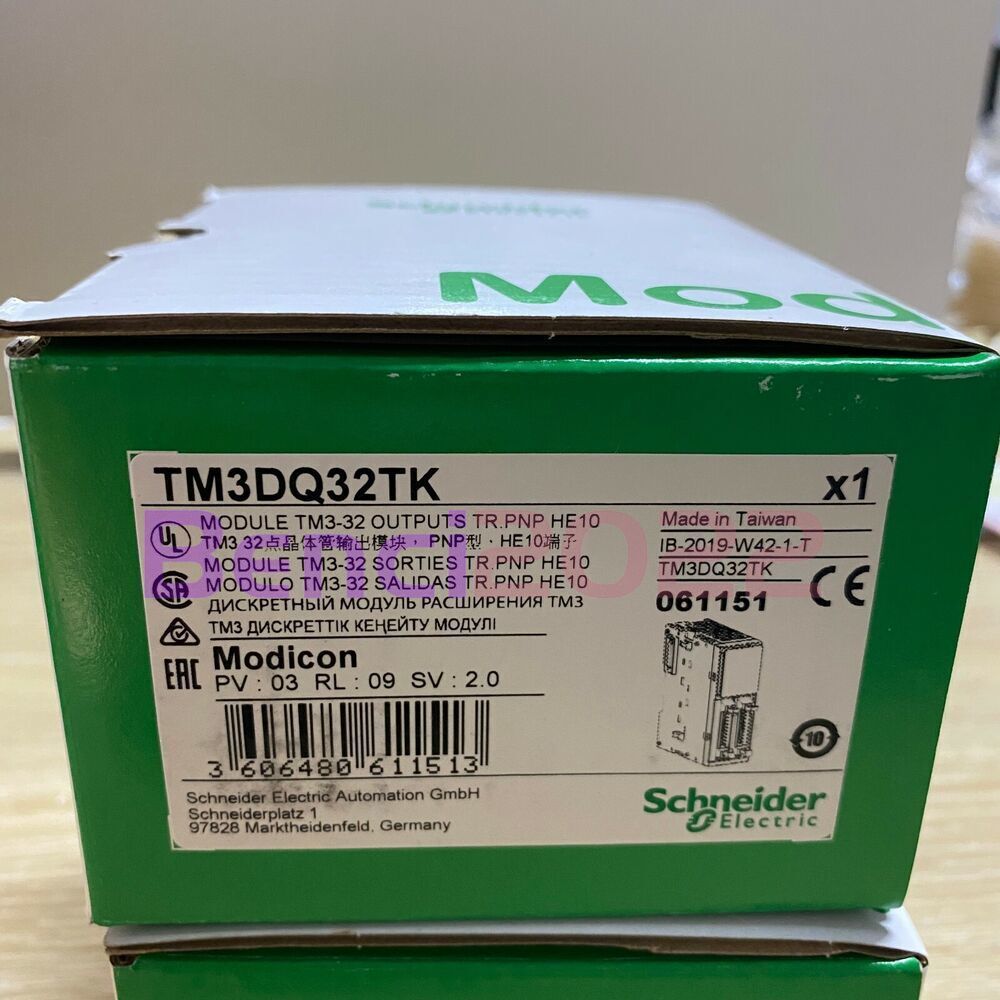 1PC Schneider TM3DQ32TK 32Point Output Module New In Box Expedited Shipping