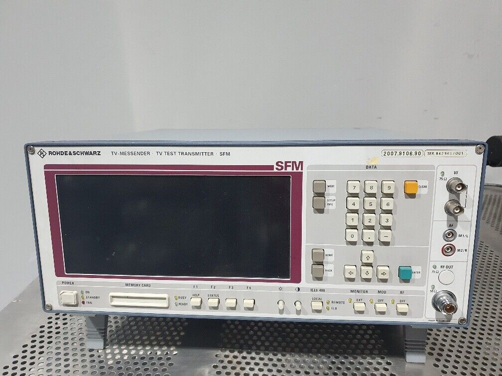 R&S Rohde & Schwarz SFM - 2007.9106.90 TV Test Transmitter