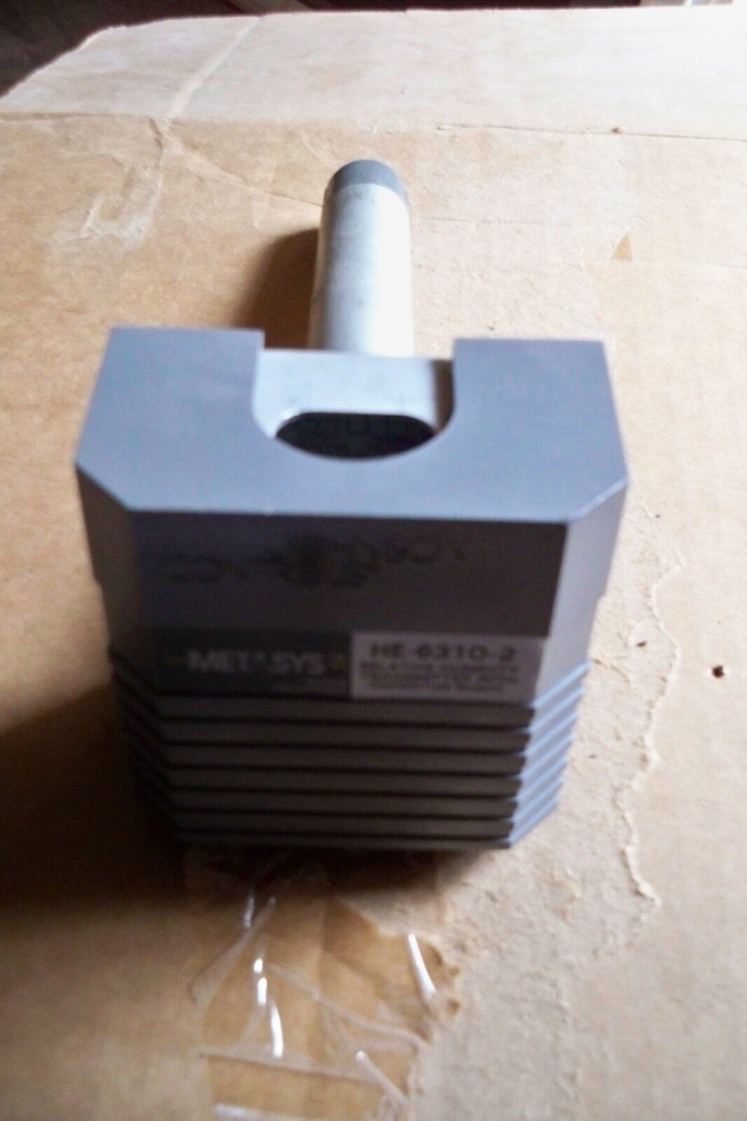 Johnson Controls Metasys HE-6310-2 relative humidity transmitter temperature