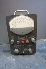 Vintage General Radio Company Type 1230-A DC Amplifier powers on untested picture