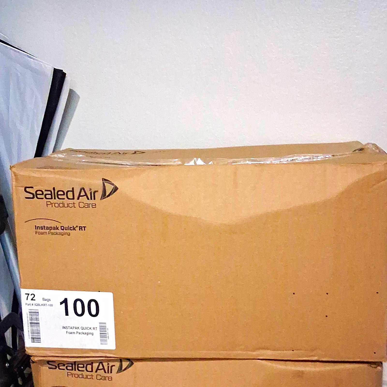 Lot Of # 18 Sealed Air Instapak Quick RT Foam Packaging Bags 72 In a Box Lot Of # 18 Sealed Air Instapak Quick RT Foam Packaging Bags 72 In a Box