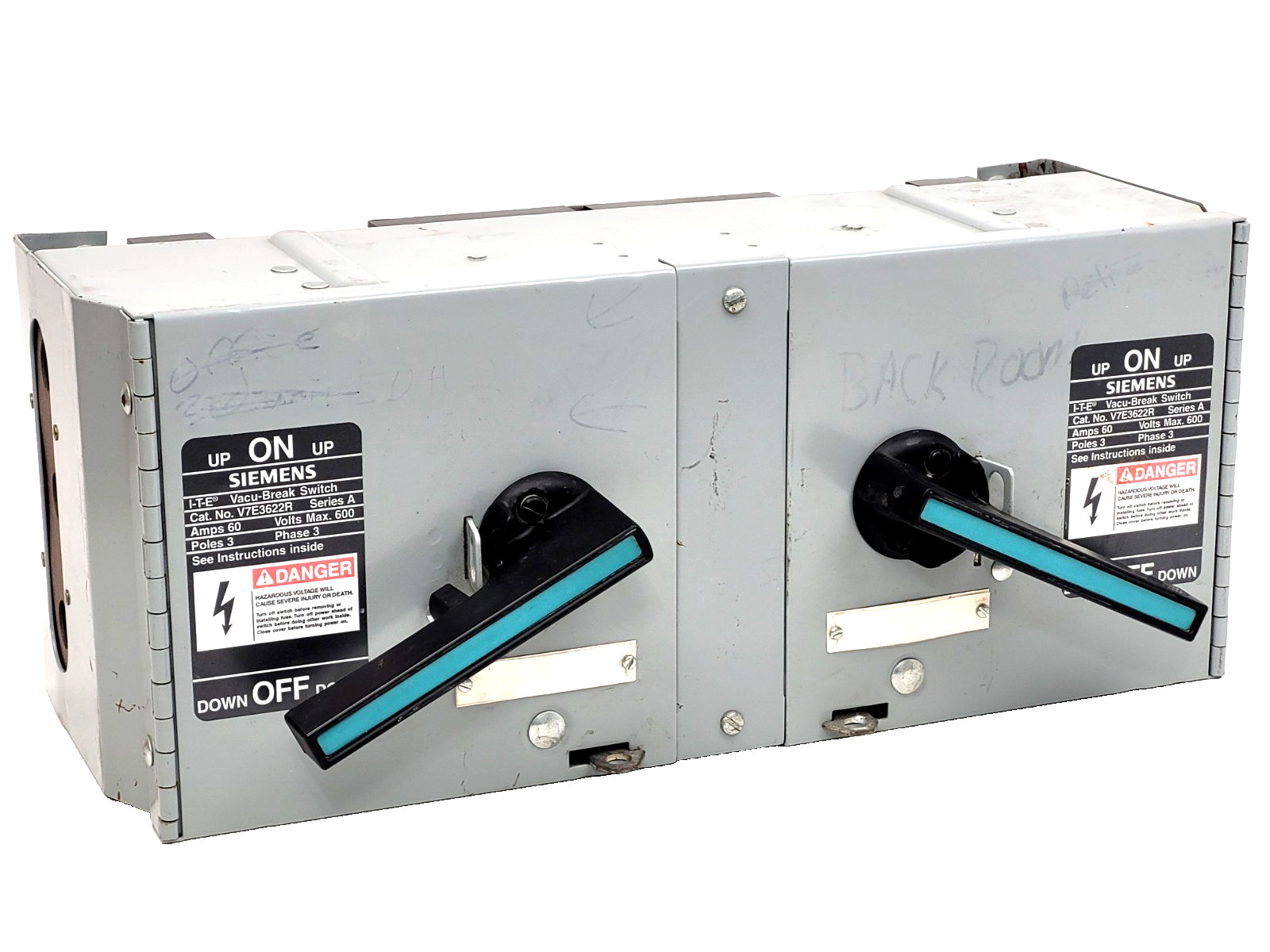 V7E3622R Siemens 60A 600 3P 3Ø Fusible Twin Panel Switch- Next Day Option