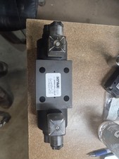 HyVair DO3S-2B-115A-35 Hydraulic Solenoid Valve picture