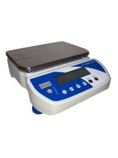 Cole-Parmer Symmetry IS Plus H Series Counting Scale, 15kg x 0.5g Readability picture