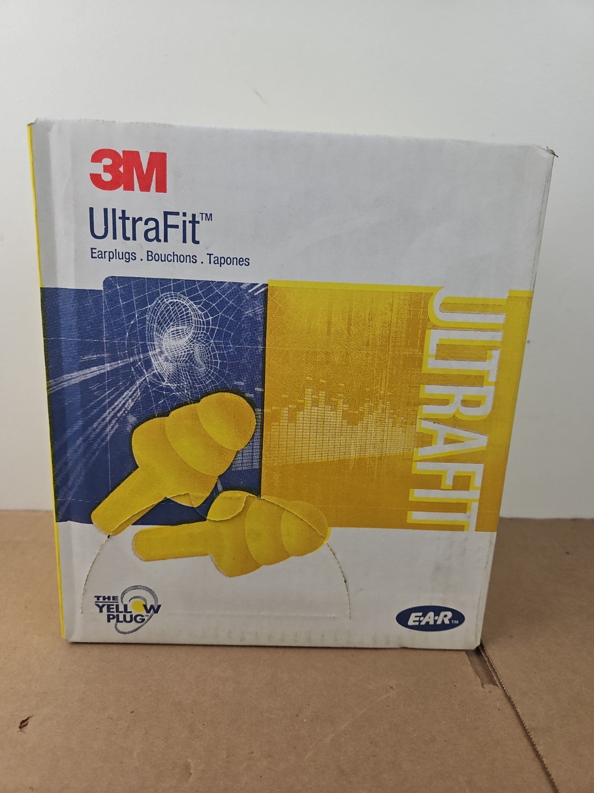 NEW 100PC 3M 3M E-A-R Ultrafit Corded Earplugs 100 Pairs - 3404004 NEW 100PC 3M 3M E-A-R Ultrafit Corded Earplugs 100 Pairs - 3404004