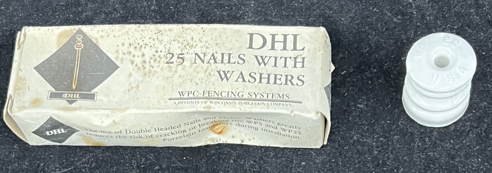 Vintage WP22 Multi-Groove Electric Fence Porcelain Insulators LOT of 25 Vintage WP22 Multi-Groove Electric Fence Porcelain Insulators LOT of 25