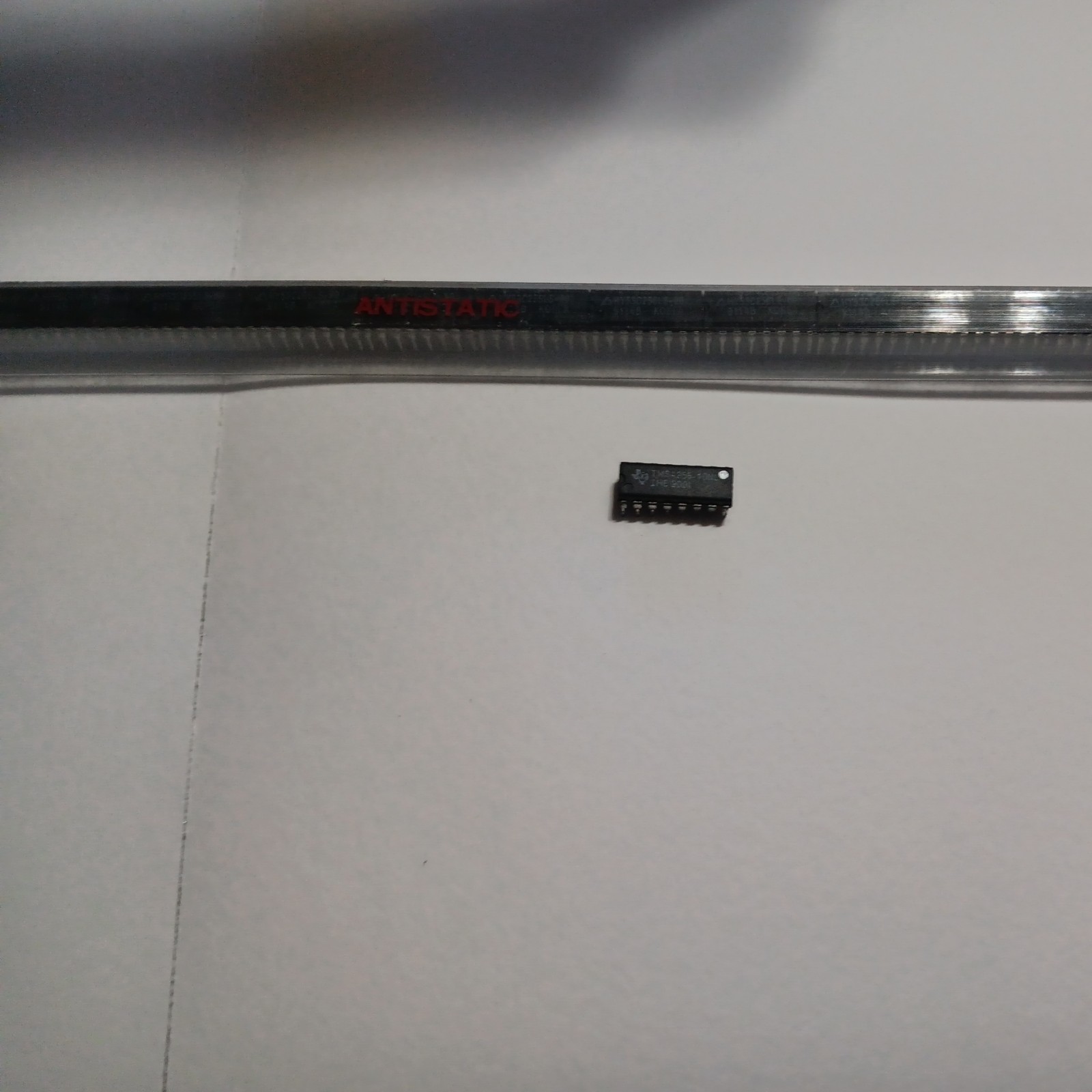 25- Texas Instruments TMS4256-10NL 262,144-Bit Dynamic Random Access Mem ICs 25- Texas Instruments TMS4256-10NL 262,144-Bit Dynamic Random Access Mem ICs