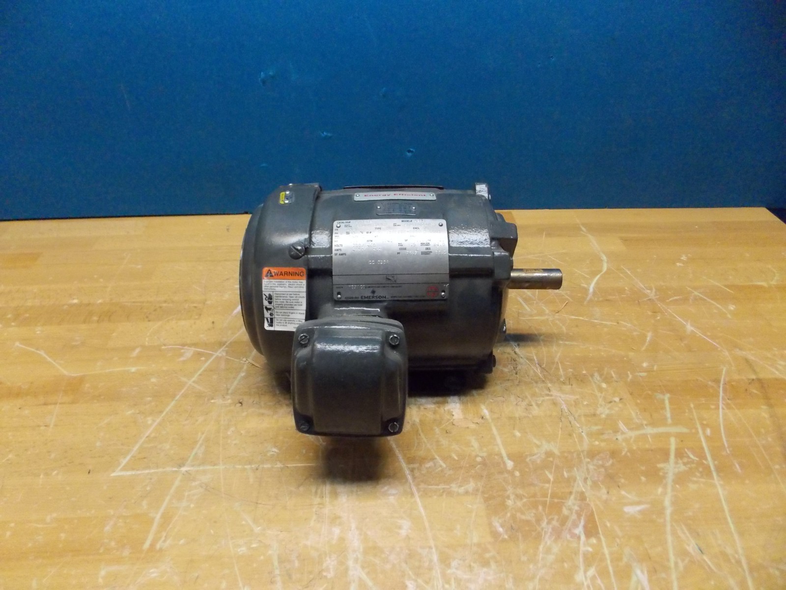 Emerson Industrial Electric Motor 1.5 HP 1740 RPM 230/460 Volts Model #AB95 Emerson Industrial Electric Motor 1.5 HP 1740 RPM 230/460 Volts Model #AB95