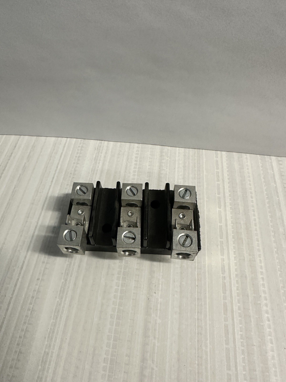 Elec-Tron ERB44K Power Distribution Terminal Block 3 Pole Q.C. Tabs Hot Tub Elec-Tron ERB44K Power Distribution Terminal Block 3 Pole Q.C. Tabs Hot Tub