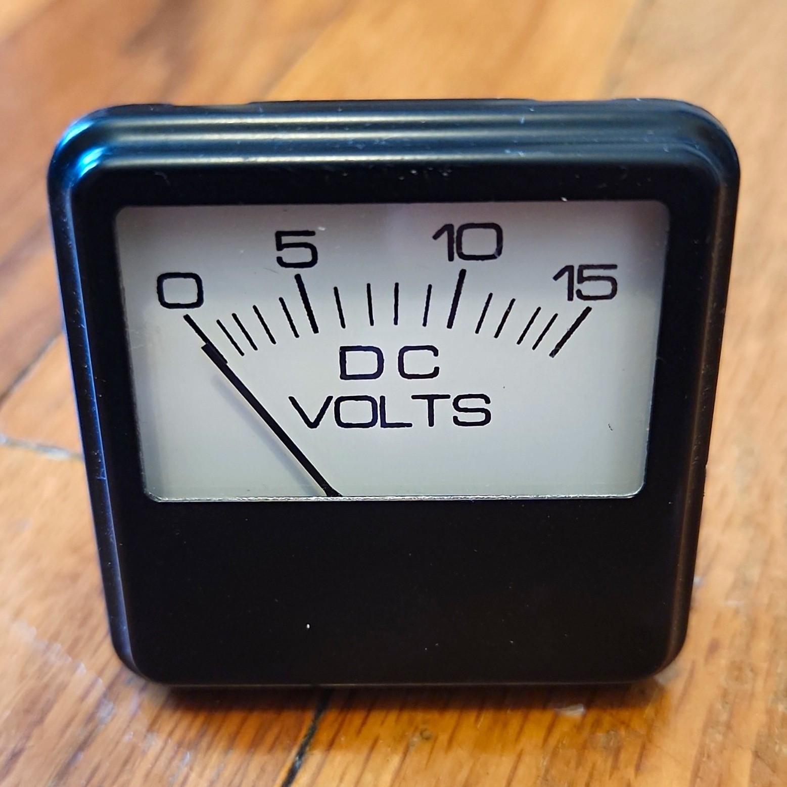 Prime DC Volts Analog Panel Meter Voltage Gauge 0-15V Model/MPN DC VOLTS Prime DC Volts Analog Panel Meter Voltage Gauge 0-15V Model/MPN DC VOLTS