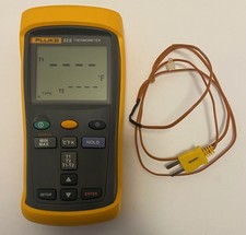 Fluke 52 II Digital Thermocouple Thermometer with Probe picture