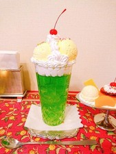 Showa retro heavy cream soda melon soda food sample picture