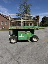 2016 JLG 260MRT 26’ 4x4 DIESEL SCISSOR ROUGH TERRAIN MAN LIFT picture