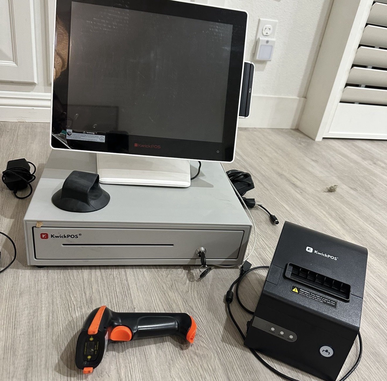 Cashier System KwickPOS touchscreen KWICK Retail Commercial Whole Set Cashier System KwickPOS touchscreen KWICK Retail Commercial Whole Set