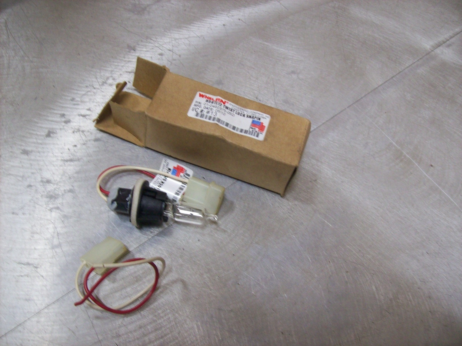 Whelen Genuine OEM Bulb Element 01-0462375-05 Whelen Genuine OEM Bulb Element 01-0462375-05