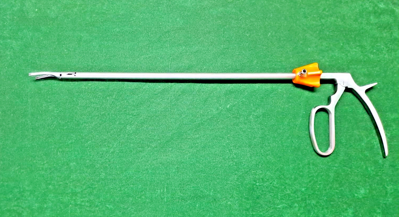 Hemo-Lock Applier Large 10mmx330mm Laparoscopic Endoscopy Surgical Instruments Hemo-Lock Applier Large 10mmx330mm Laparoscopic Endoscopy Surgical Instruments