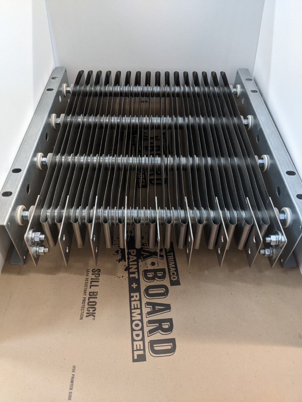 PowerOhm High Voltage Ribbon Resistor PN: RH180-T (0.549ohm / 17.9kW) PowerOhm High Voltage Ribbon Resistor PN: RH180-T (0.549ohm / 17.9kW)