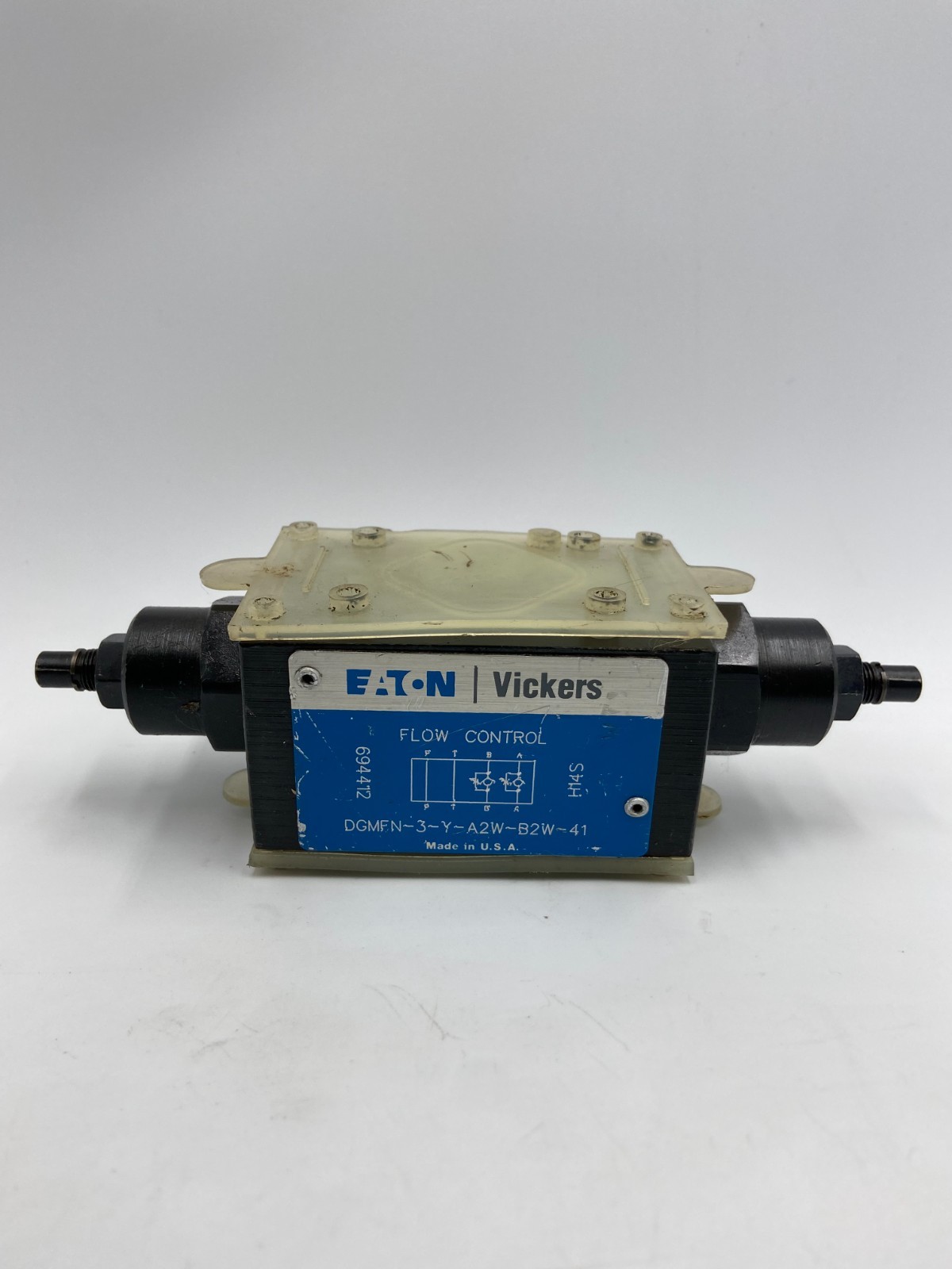 EATON | Vickers - Flow Control - 694412, DGMFN 3 Y A2W B2W 41 - Genuine-New