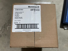 1PCS Honeywell C7061A1053 UV Flame Detector Replace Fast Shipping C7061A1053 picture