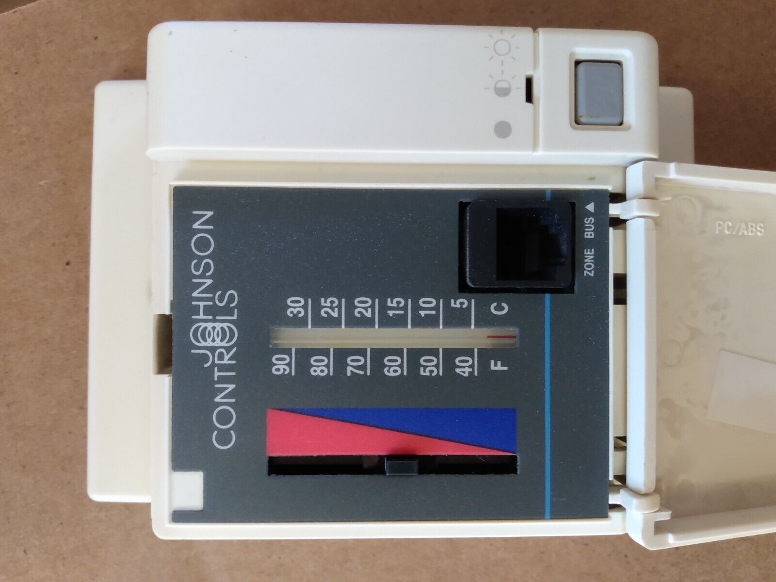 Johnson Controls TE-67PP-1B00 Temperature Sensor 1K Platinum